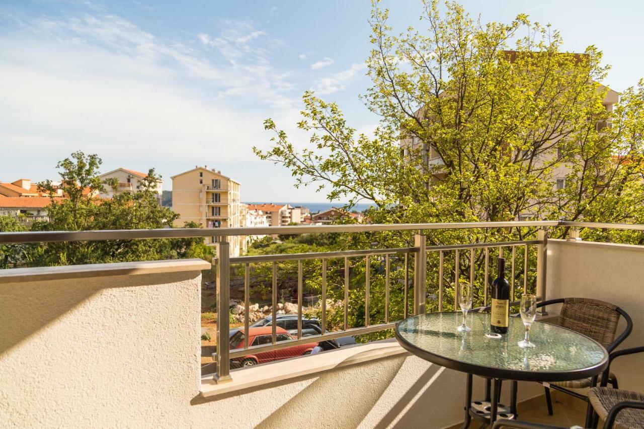 M&a Filipovic Apartment Budva